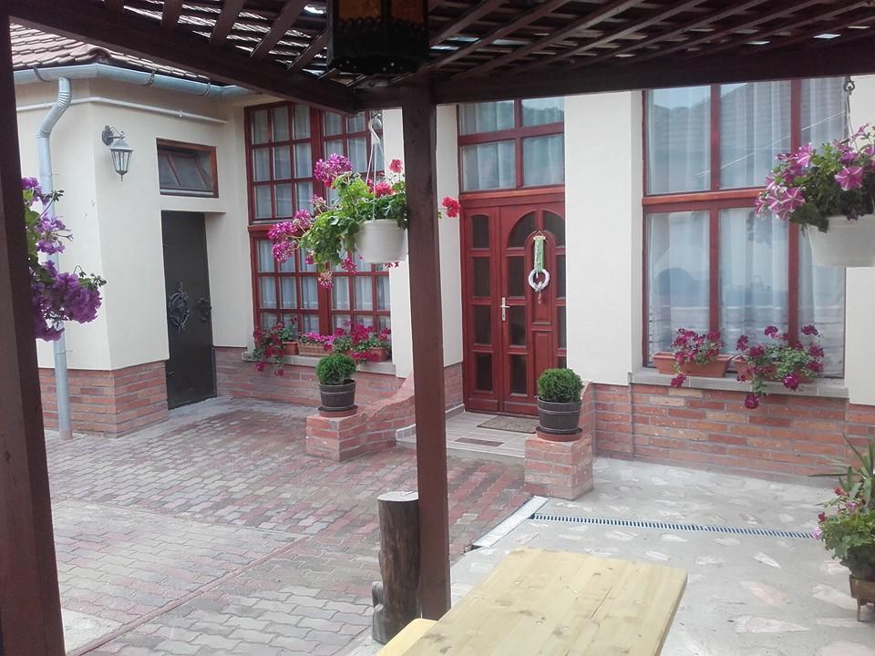 Reka Vendeghaz Hotel Tokaj Luaran gambar