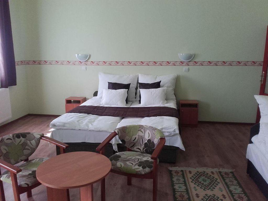 Reka Vendeghaz Hotel Tokaj Luaran gambar